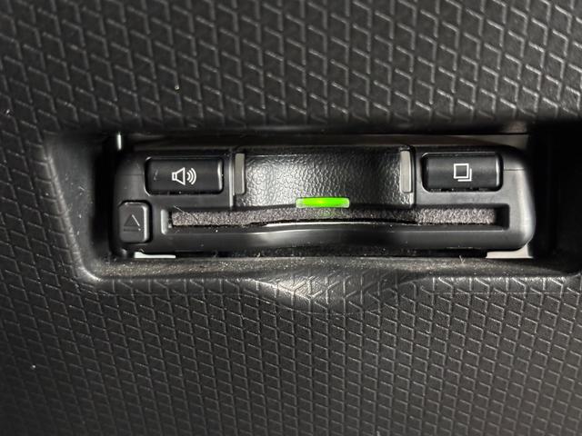 タントカスタムＸスタイルセレクションナビゲーション　パノラマモニター　ドライブレコーダー　ＥＴＣ車載器　ＴＶコントロール　両側電動スライドドア　フロントシートヒーター　プッシュスタートスイッチ　キーフリーシステム　アルミホイール（奈良県）の中古車
