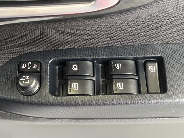 ムーヴカスタム　Ｘ　ＶＳ　ＳＡIIIナビゲーション　パノラマモニター　ドライブレコーダー　運転席シートヒーター　ＥＴＣ車載器　電動格納式ドアミラー　プッシュスタートスイッチ　キーフリーシステム　アルミホイール　アイドリングストップ機能（奈良県）の中古車