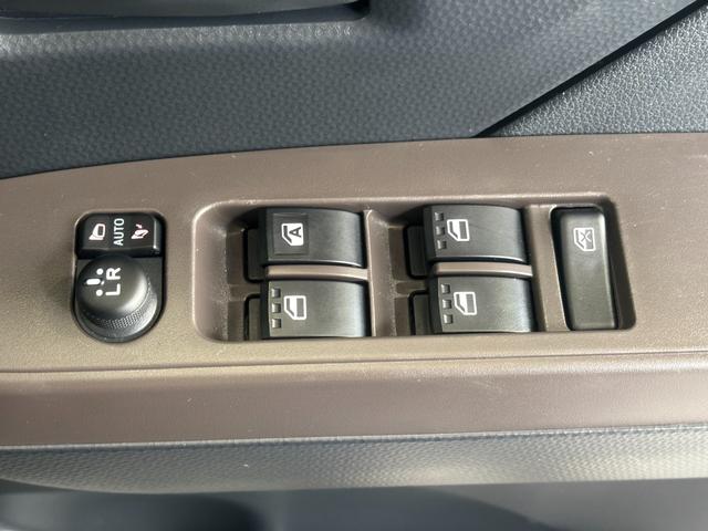 ルーミーG−Tナビゲーション バックカメラ ETC車載器 両側電動スライドドア TVコントロール 電動格納式ドアミラー フロントシートヒーター プッシュスタートスイッチ キーフリーシステム アイドリングストップ機能(奈良県)の中古車