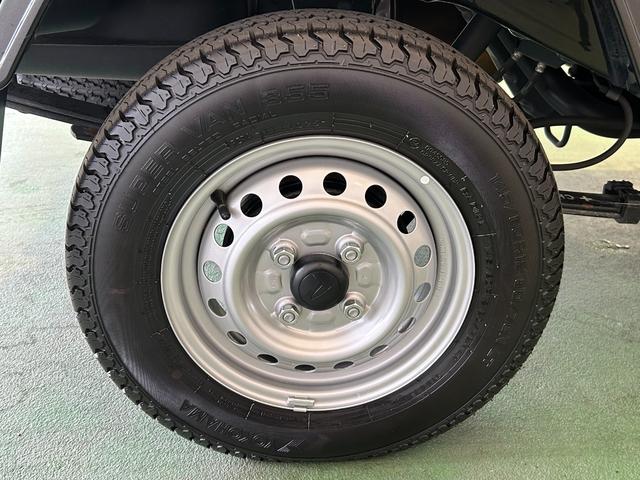ハイゼットトラックジャンボエクストラ６．８ディスプレイオーディオ　コ−ナ−センサ−　衝突被害軽減ブレーキ　アイドリングストップ機能　プッシュボタンスタ−ト　バックカメラ　荷台ライト　ＬＥＤヘッドライト（奈良県）の中古車