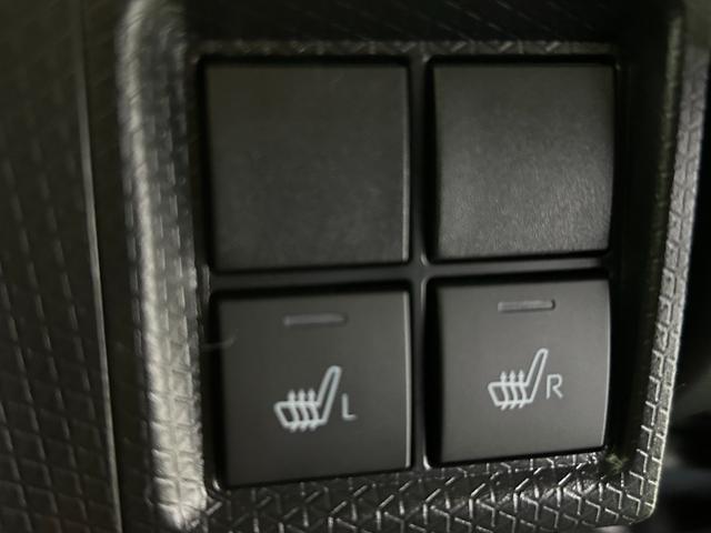 タントカスタムＲＳタ−ボ車　バックカメラ対応　衝突被害軽減ブレーキ　コ−ナ−センサ−　両側電動スライドドア　シ−トヒ−タ−　プッシュボタンスタ−ト　アイドリングストップ機能　電動パーキング（奈良県）の中古車