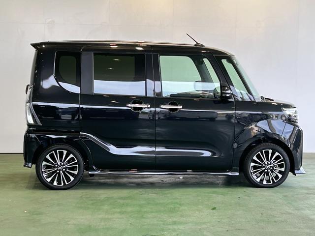 タントカスタムＲＳタ−ボ車　バックカメラ対応　衝突被害軽減ブレーキ　コ−ナ−センサ−　両側電動スライドドア　シ−トヒ−タ−　プッシュボタンスタ−ト　アイドリングストップ機能　電動パーキング（奈良県）の中古車
