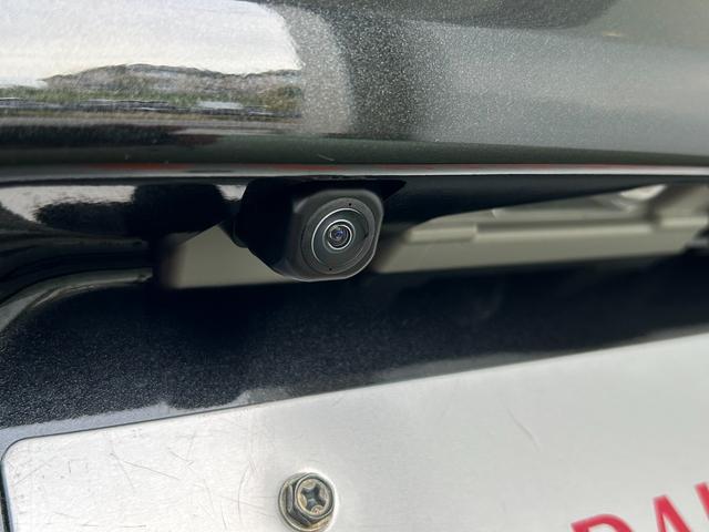 タントカスタムＲＳタ−ボ車　バックカメラ対応　衝突被害軽減ブレーキ　コ−ナ−センサ−　両側電動スライドドア　シ−トヒ−タ−　プッシュボタンスタ−ト　アイドリングストップ機能　電動パーキング（奈良県）の中古車