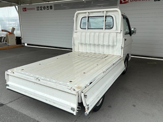 ハイゼットトラックエアコン・パワステ　スペシャルＭＴ車　４ＷＤ　手動開閉式ウィンドウ　ＣＤ／ラジオチューナー　マニュアルエアコン（奈良県）の中古車