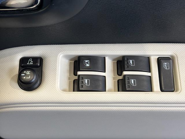 ミラココアココアＸＣＤ／ラジオチューナー　オートエアコン　電動格納式ドアミラー（奈良県）の中古車