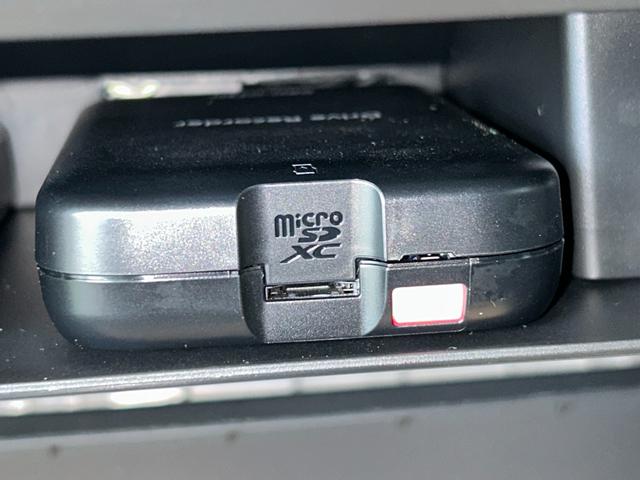 タフトＧターボ　ダーククロムベンチャー４ＷＤ　ナビ　ドラレコ　ＥＴＣ　衝突被害軽減ブレーキ　コ−ナ−センサ−　全車速追従付ＡＣＣ　アイドリングストップ機能　フロントシ−トヒ−タ−　プッシュボタンスタ−ト　バックカメラ　ＬＥＤヘッドライト（奈良県）の中古車