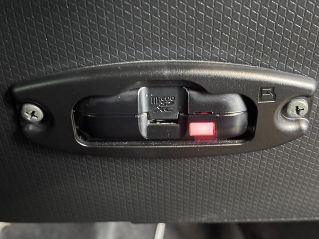 タントカスタムRS9インチディスプレイオーディオ バックカメラ ドライブレコーダー ETC車載器 電動パーキングブレーキ プッシュスタートスイッチ キーフリーシステム アイドリングストップ機能 アルミホイール(奈良県)の中古車