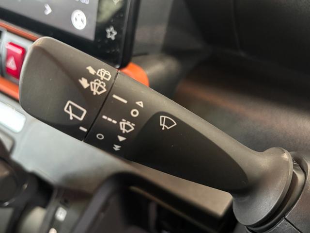 タントファンクロス９インチディスプレイオーディオ　バックカメラ　ドライブレコーダー　ＥＴＣ車載器　電動パーキングブレーキ　プッシュスタートスイッチ　キーフリーシステム　アルミホイール　電動格納式ドアミラー（奈良県）の中古車