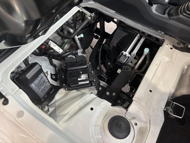 ハイゼットトラックジャンボＳＡIIIｔＭＴ車　４ＷＤ　ナビゲーション　荷台作業灯　パワーウィンドウ（奈良県）の中古車