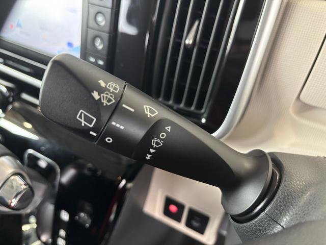 ムーヴキャンバスＧブラックアクセントＶＳ　ＳＡIIIナビゲーション　パノラマモニター　ドライブレコーダー　ＥＴＣ車載器　両側電動スライドドア　運転席シートヒーター　電動格納式ドアミラー　アイドリングストップ機能　プッシュスタートスイッチ　キーフリー（奈良県）の中古車