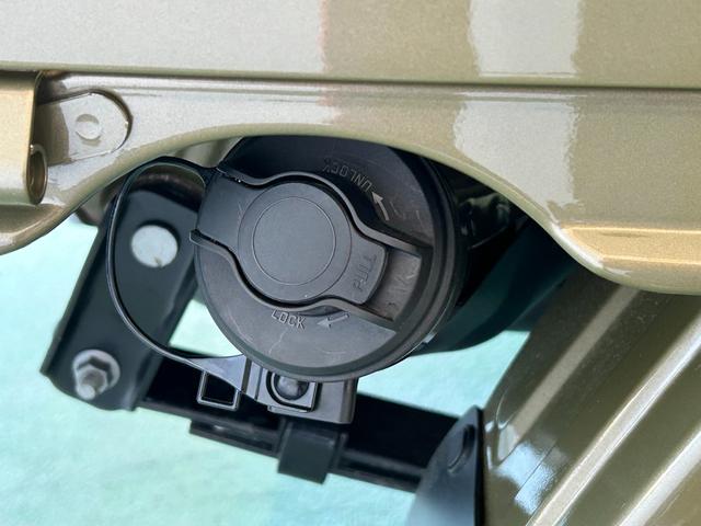 ハイゼットトラックジャンボエクストラ４ＷＤ　衝突被害軽減ブレーキ　コ−ナ−センサ−　アイドリングストップ機能　プッシュボタンスタ−ト　荷台ライト　キーフリ−　ＬＥＤヘッドライト（奈良県）の中古車