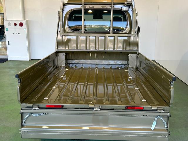 ハイゼットトラックジャンボエクストラ４ＷＤ　衝突被害軽減ブレーキ　コ−ナ−センサ−　アイドリングストップ機能　プッシュボタンスタ−ト　荷台ライト　キーフリ−　ＬＥＤヘッドライト（奈良県）の中古車