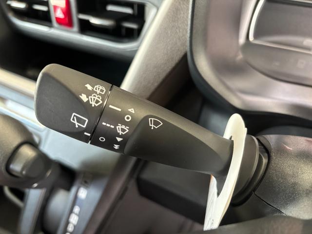 ムーヴＸナビゲーション取付時バックカメラ対応　助手席側電動スライドドア　プッシュスタートスイッチ　キーフリーシステム　アイドリングストップ機能　オートエアコン　電動格納式ドアミラー（奈良県）の中古車
