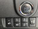 ナビゲーション　パノラマモニター　ドライブレコーダー　運転席シートヒーター　ＥＴＣ車載器　電動格納式ドアミラー　プッシュスタートスイッチ　キーフリーシステム　アルミホイール　アイドリングストップ機能（奈良県）の中古車