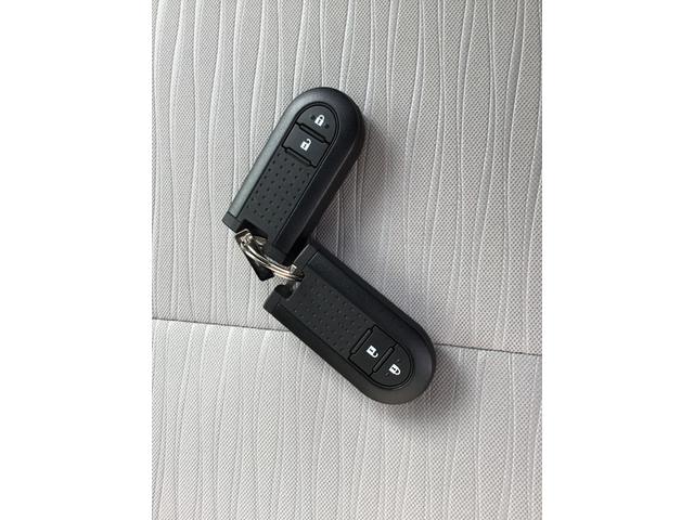 ミライースＧ　ＳＡIII試乗車ＵＰ　キーフリーシステム　オートエアコン　ＳＲＳエアバック　運転席助手席シートヒーター　ＬＥＤヘッドランプ　オート格納式ドアミラー　運転席シートリフター　チルトステアリング　コーナーセンサー（埼玉県）の中古車