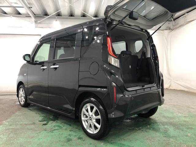 ムーヴＧ　雹害／走行４７３７キロ／ディスプレイオーディオ１年保証距離無制限　走行距離４７３７キロ　ディスプレイオーディオ　バックカメラ　ドラレコ　純正マット　サイドエアバッグ　ＬＥＤヘッドランプ　アイドリングストップ　片側電動スライドドア　キーフリー（埼玉県）の中古車