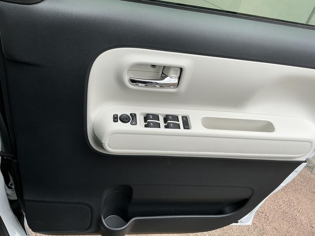 ムーヴキャンバスストライプスGターボ 走行2226キロ/両側電動スライドドア一年保証 走行距離無制限 距離2226キロ 全周囲カメラ クリアランスソナー オートライト LEDヘッドライト LEDフォグランプ シートヒーター 両側電動スライドドア(埼玉県)の中古車