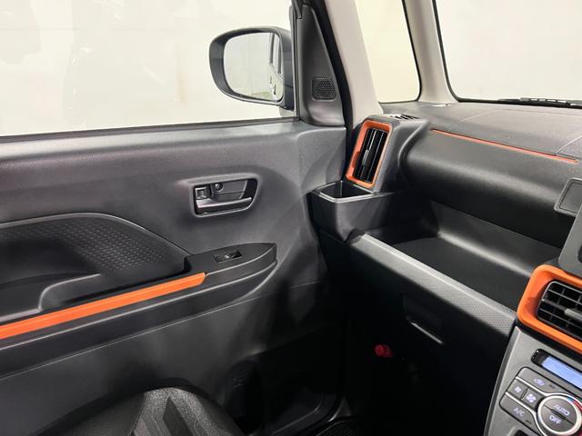 タントファンクロス　走行２２８０キロ／両側電動スライドドア一年保証・走行距離無制限　走行２２８０キロ　サイドエアバック　クリアランスソナー　オートマチックハイビーム　オートライト　ＬＥＤヘッドライト　ベンチシート　シートヒーター　両側電動スライドドア（埼玉県）の中古車