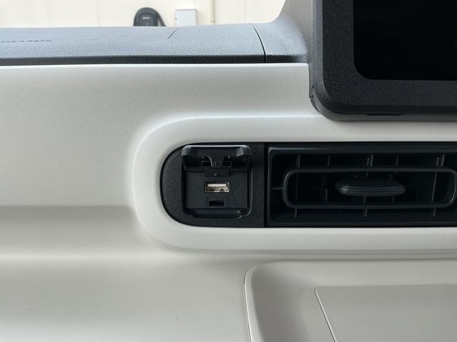 ムーヴキャンバスストライプスＸ　／走行２６２５キロ／両側電動スライドドア一年保証　走行距離無制限　距離２６２５キロ　クリアランスソナー　両側電動スライドドア（埼玉県）の中古車