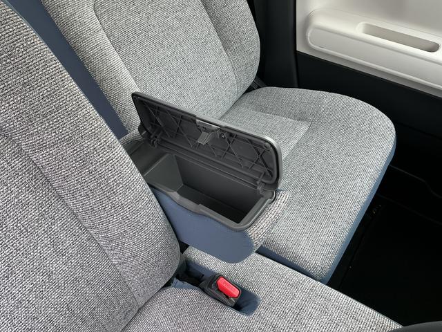 ムーヴキャンバスストライプスＸ　／走行２６２５キロ／両側電動スライドドア一年保証　走行距離無制限　距離２６２５キロ　クリアランスソナー　両側電動スライドドア（埼玉県）の中古車