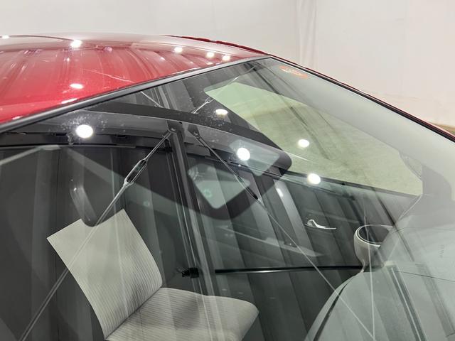 ミライースＸ　ＳＡIII　走行２２２９キロ／ＬＥＤヘッドライト一年保証・走行距離無制限　走行２２２９キロ　助手席エアバック　オートライト　オートマチックハイビーム　クリアランスソナー　アイドリングストップ（埼玉県）の中古車