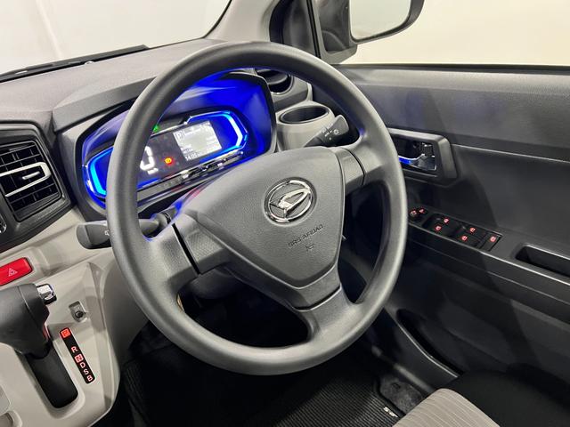 ミライースＸ　ＳＡIII　走行２２２９キロ／ＬＥＤヘッドライト一年保証・走行距離無制限　走行２２２９キロ　助手席エアバック　オートライト　オートマチックハイビーム　クリアランスソナー　アイドリングストップ（埼玉県）の中古車