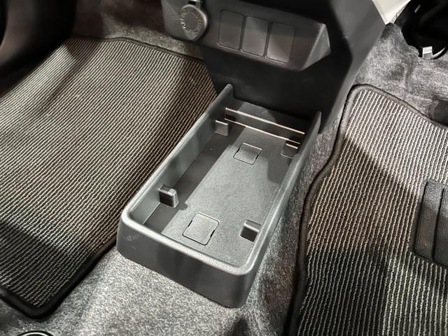 ミライースＸ　ＳＡIII　走行２２２９キロ／ＬＥＤヘッドライト一年保証・走行距離無制限　走行２２２９キロ　助手席エアバック　オートライト　オートマチックハイビーム　クリアランスソナー　アイドリングストップ（埼玉県）の中古車