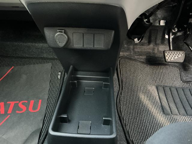 ミライースＸ　ＳＡIII１年保証・走行距離無制限　走行距離５４３キロ　オートライト　オートマチックハイビーム　クリアランスソナー　アイドリングストップ（埼玉県）の中古車