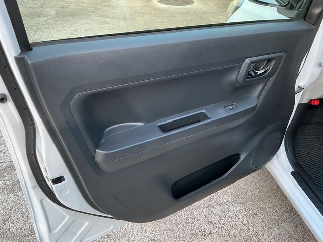 ミライースＸ　ＳＡIII１年保証・走行距離無制限　走行距離５４３キロ　オートライト　オートマチックハイビーム　クリアランスソナー　アイドリングストップ（埼玉県）の中古車