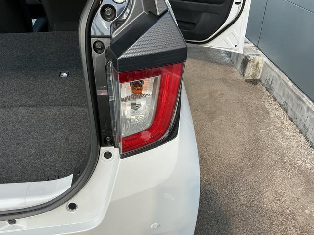 ミライースＸ　ＳＡIII１年保証・走行距離無制限　走行距離５４３キロ　オートライト　オートマチックハイビーム　クリアランスソナー　アイドリングストップ（埼玉県）の中古車