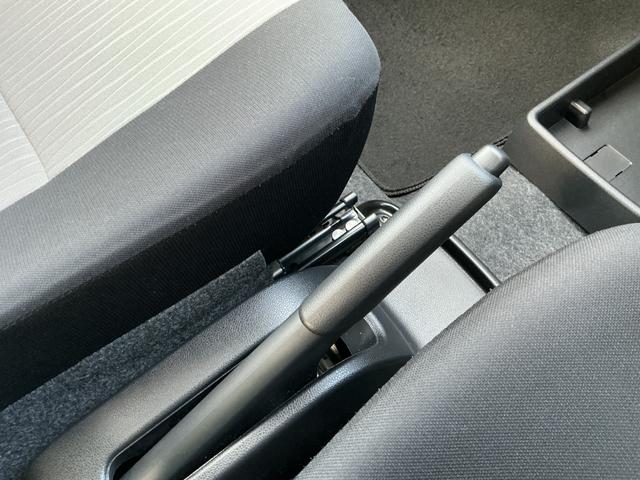 ミライースＸ　ＳＡIII　走行１，０２７キロ／ＬＥＤヘッドランプ１年保証・走行距離無制限　ＬＥＤヘッドランプ　電動格納式ドアミラー　コーナーセンサー　マニュアルエアコン　キーレスエントリー　走行１，０２７キロ（埼玉県）の中古車