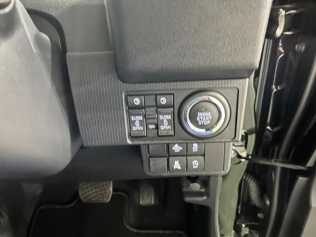 タントカスタムXリミテッド 走行197キロ/純正9型DA/Bカメラ1年保証距離無制限 走行距離197キロ 純正ディスプレイオーディオ バックカメラ 純正マット サイドエアバッグ LEDヘッドランプ アイドリングストップ シートヒーター 両側電動スライドドア(埼玉県)の中古車