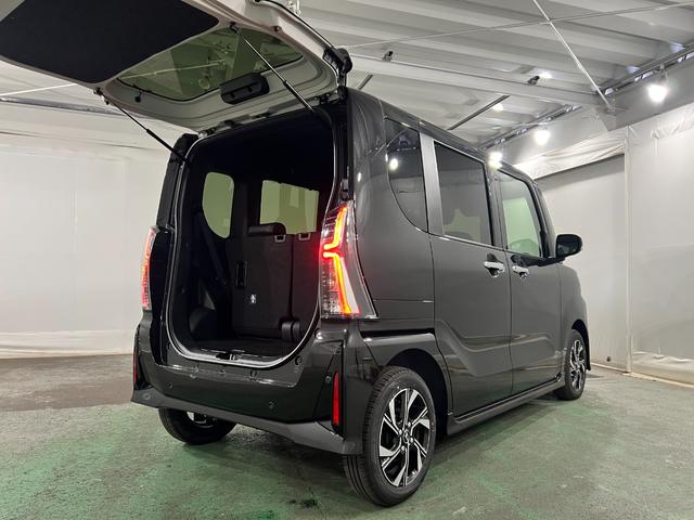 タントカスタムXリミテッド 走行197キロ/純正9型DA/Bカメラ1年保証距離無制限 走行距離197キロ 純正ディスプレイオーディオ バックカメラ 純正マット サイドエアバッグ LEDヘッドランプ アイドリングストップ シートヒーター 両側電動スライドドア(埼玉県)の中古車