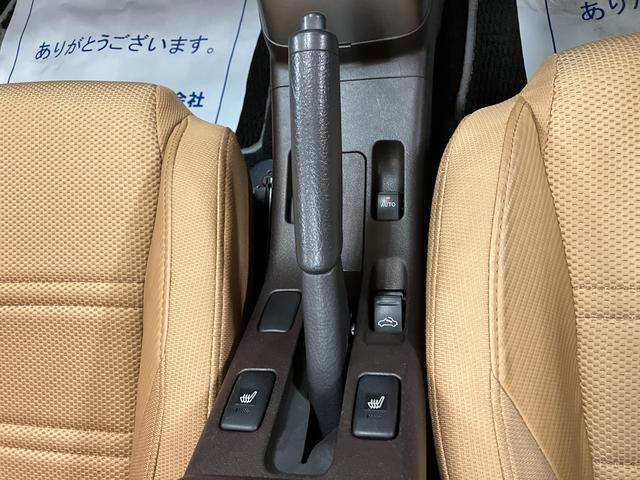 コペンローブナビゲーション　バックカメラ　ＥＴＣ車載器　１６インチアルミホイール（社外）　ターボ　電動ルーフ　ＬＥＤヘッドライト　ＬＥＤイルミネーション（純正ＯＰ）　キーフリーシステム　プッシュスタート（大阪府）の中古車