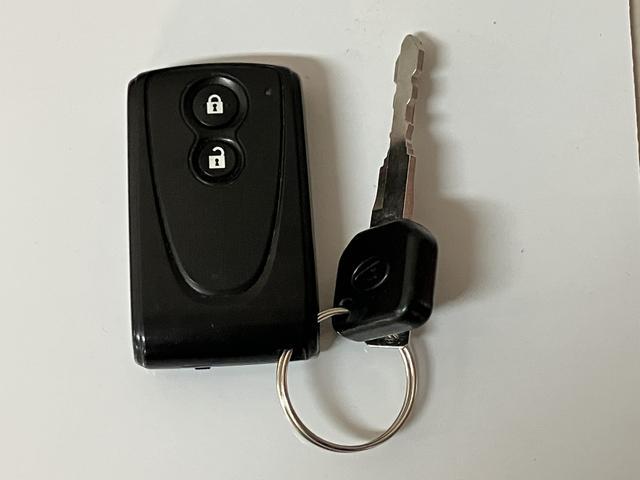 コペンローブナビゲーション　バックカメラ　ＥＴＣ車載器　１６インチアルミホイール（社外）　ターボ　電動ルーフ　ＬＥＤヘッドライト　ＬＥＤイルミネーション（純正ＯＰ）　キーフリーシステム　プッシュスタート（大阪府）の中古車