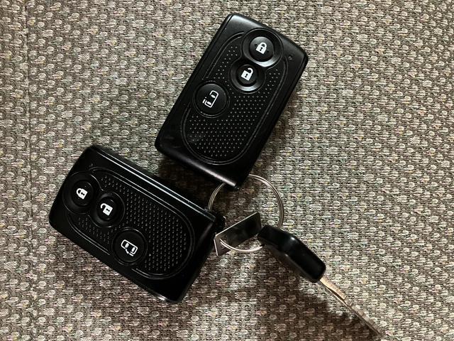 タントスローパー　Ｘ　ＳＡリヤシート付仕様福祉車両スローパー　ＣＤ／ＡＵＸチューナー　ＥＴＣ車載器　両側スライド片側電動スライドドア　キーフリーシステム　プッシュスタート　衝突回避支援ブレーキスマートアシスト　車検整備付き（大阪府）の中古車