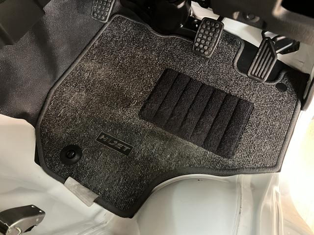 ハイゼットトラックスタンダードＳＡIIIｔ　サポカーＳワイド適合５速マニュアル・メモリーナビゲーション・ＥＴＣ車載器・衝突回避軽減ブレーキ・誤発進抑制機能・前後コーナーセンサー・ＬＥＤライト・パワーウインドウ・リモコンキー・Ｒ３年式・走行１．９万キロ（大阪府）の中古車