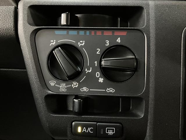 ハイゼットカーゴＤＸ　ＬＥＤパック　サポカーＳワイド適合７インチ純正メモリーナビ・ＥＴＣ車載器・キーフリーシステム・ＬＥＤヘッドライト・ＬＥＤフォグランプ・両側スライドドア・マニュアルエアコン・前席パワーウィンドウ・衝突被害軽減ブレーキ・横滑り防止装置（大阪府）の中古車