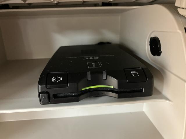ミラココアココアＸ　１２か月間・走行距離無制限保証ワンオーナー禁煙車・Ｈ２２年式　走行１６８１５キロ・ＣＤチューナー・キーフリーシステム・ＥＴＣ車載器・ベンチシート・フォグランプ・電動格納ドアミラー・キー照明・１２か月間／走行距離無制限保障付き（大阪府）の中古車