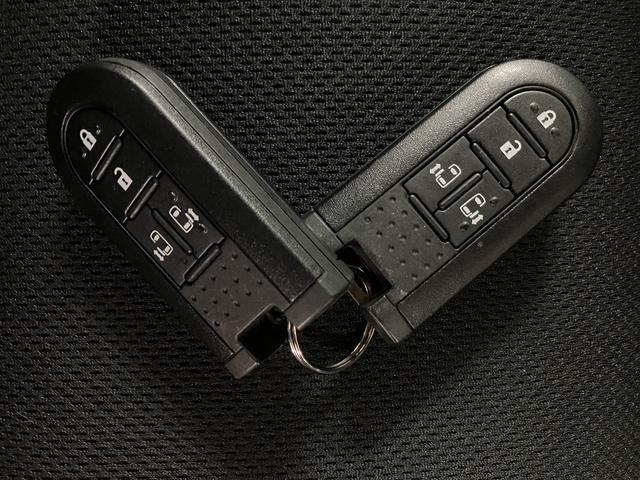 トールカスタムＧ　ターボ　ＳＡIII　サポカーＳワイド適合純正９インチメモリーナビ・全方位カメラ・ナビ連動前後ドライブレコーダー・ＥＴＣ車載器・クルーズコントロール・フリップダウンモニター・ＬＥＤヘッドライト・両側電動スライドドア・衝突回避支援ブレーキ（大阪府）の中古車