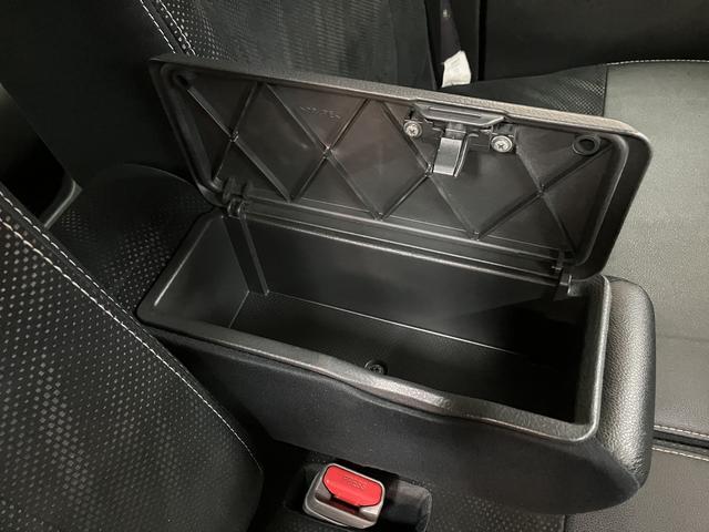 タントカスタムＸ　トップエディションＳＡII　認定中古車純正メモリーナビ・バックカメラ・ＥＴＣ車載器・衝突回避軽減ブレーキ・誤発進抑制機能・ＬＥＤヘッドライト・両側スライドドア片側電動スライドドア・プッシュスタート・オートエアコン・１４インチアルミホイール（大阪府）の中古車