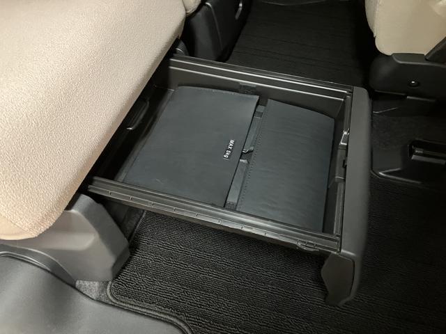 ムーヴキャンバスＧメイクアップＶＳ　ＳＡIII　サポカーＳワイド　認定中古車純正エントリーメモリーナビ・全方位カメラ・メッキパック・ウッド調インパネパック・両側電動スライドドア・ＬＥＤヘッドライト・衝突回避支援ブレーキ・誤発進抑制機能・シートヒーター・タイヤ４本新品交換（大阪府）の中古車