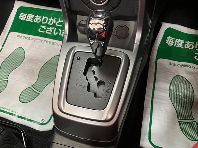 コペンローブ届出済未使用車・ターボエンジン・シートヒーター・ＬＥＤヘッドライト・フォグランプ・ステアリングスイッチ・電動開閉ルーフ・コーナーセンサー・アイドリングストップ１年間走行距離無制限保証（大阪府）の中古車