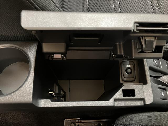 コペンローブ届出済未使用車・ターボエンジン・シートヒーター・ＬＥＤヘッドライト・フォグランプ・ステアリングスイッチ・電動開閉ルーフ・コーナーセンサー・アイドリングストップ１年間走行距離無制限保証（大阪府）の中古車