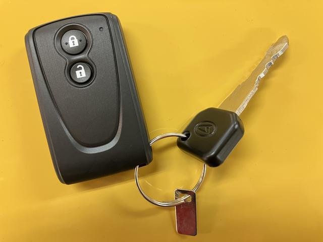 コペンローブ届出済未使用車・ターボエンジン・シートヒーター・ＬＥＤヘッドライト・フォグランプ・ステアリングスイッチ・電動開閉ルーフ・コーナーセンサー・アイドリングストップ１年間走行距離無制限保証（大阪府）の中古車