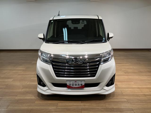 トールカスタムＧ　ターボ　ＳＡIII　サポカーＳワイド適合Ｈ３１年式・走行０．８万ｋｍ・ターボエンジン・純正９インチメモリーナビ・全方位カメラ・ドライブレコーダー・クルーズコントロール・ＥＴＣ車載器・衝突回避軽減ブレーキ・両側電動スライドドア・シートヒーター（大阪府）の中古車