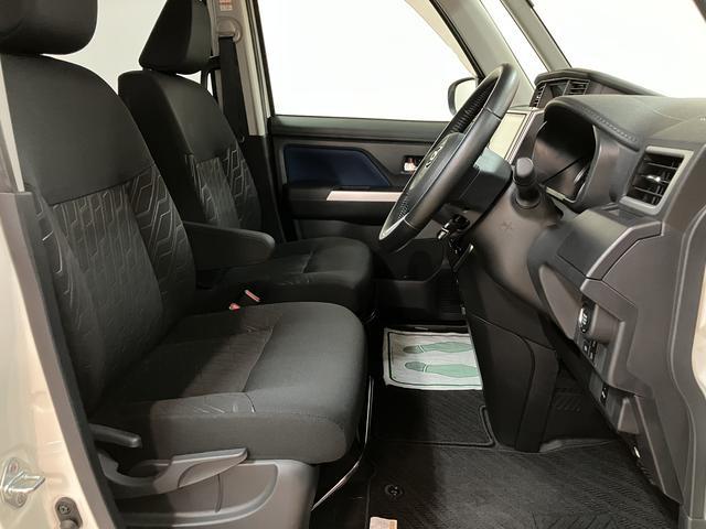 トールカスタムＧ　ターボ　ＳＡIII　サポカーＳワイド適合Ｈ３１年式・走行０．８万ｋｍ・ターボエンジン・純正９インチメモリーナビ・全方位カメラ・ドライブレコーダー・クルーズコントロール・ＥＴＣ車載器・衝突回避軽減ブレーキ・両側電動スライドドア・シートヒーター（大阪府）の中古車