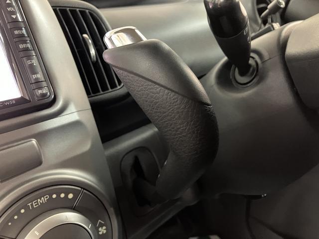 タントカスタムXリミテッド 認定中古車HDDメモリーナビ・片側電動スライドドア・ディスチャージヘッドライト・ベンチシート・キーフリーシステム・電動格納ドアミラー・オートエアコン・ワンオーナー禁煙車・12か月間/走行距離無制限保障付(大阪府)の中古車