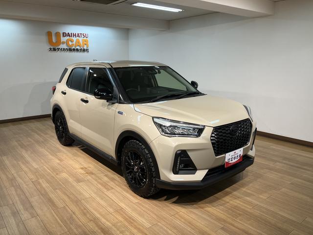 ロッキープレミアムＧ　ＨＥＶ　サポカーＳワイド適合　認定中古車ハイブリッド・９インチ純正メモリーナビ・バックカメラ・ナビ連動前後ドライブレコーダー・ＥＴＣ車載器・全車速追従クルーズコントロールＡＣＣ・電動パーキングブレーキ・シートヒーター・オフロードタイヤ装着車（大阪府）の中古車