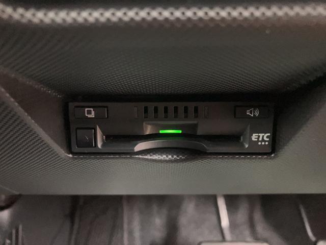 ロッキープレミアムＧ　ＨＥＶ　サポカーＳワイド適合　認定中古車ハイブリッド・９インチ純正メモリーナビ・バックカメラ・ナビ連動前後ドライブレコーダー・ＥＴＣ車載器・全車速追従クルーズコントロールＡＣＣ・電動パーキングブレーキ・シートヒーター・オフロードタイヤ装着車（大阪府）の中古車